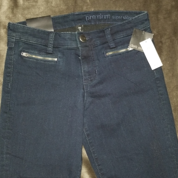 GAP Denim - GAP PREMIUM SUPER SKINNY DARK WASH STRETCH JEANS